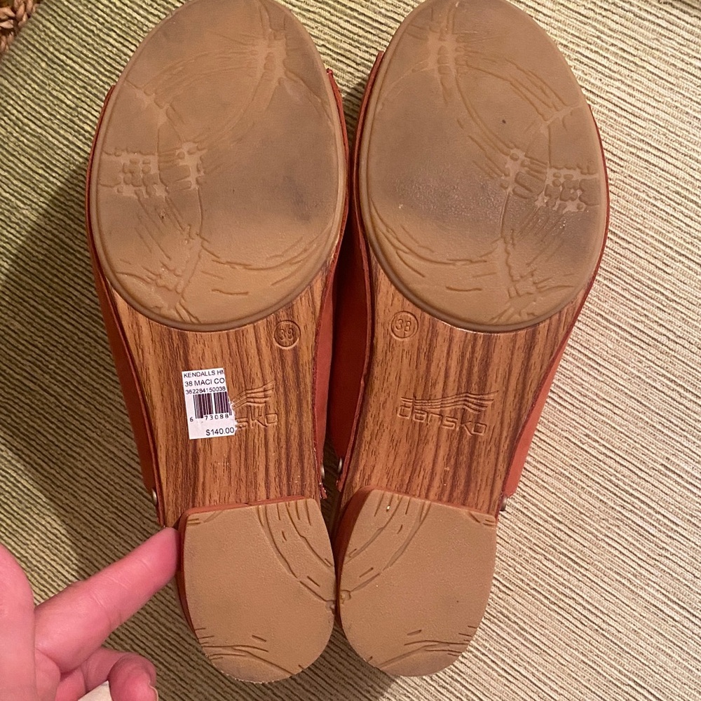 Dansko Macy Coral Leather Slide Sandals. Euro 38. Excellent Condition. - Picture 8 of 13